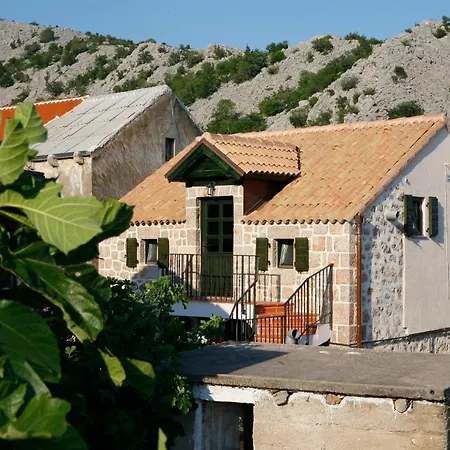 House With A Parking Space Starigrad, Paklenica - 25410 Сasa de vacaciones *