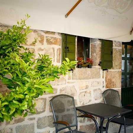 House With A Parking Space Starigrad, Paklenica - 25410 Casa de Férias *